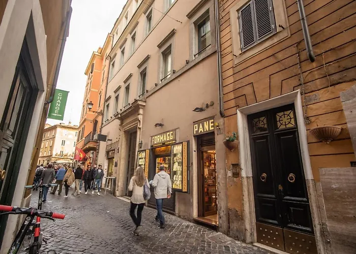 Italianflat- Fontana Di Trevi Appartamento *